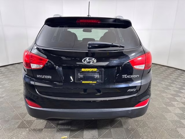 2013 Black Hyundai Tucson GLS AWD SUV