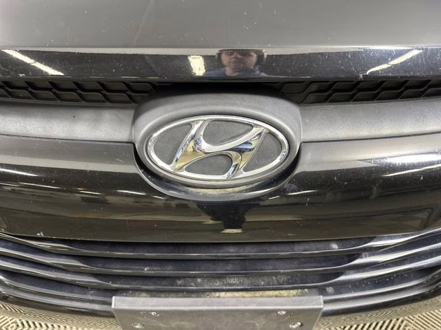 2013 Black Hyundai Tucson GLS AWD SUV