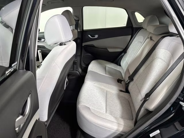 2023 Abyss Black Pearl Hyundai Kona Electric SE FWD SUV