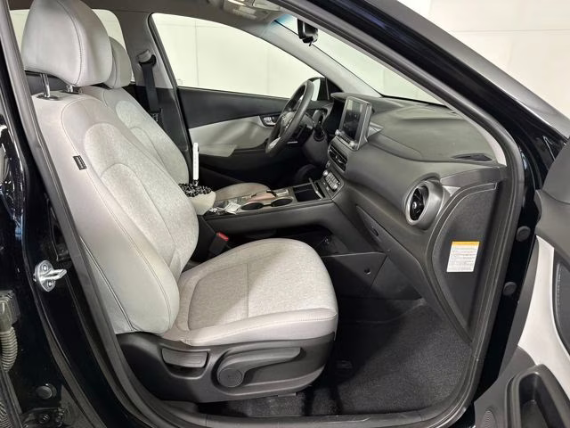 2023 Abyss Black Pearl Hyundai Kona Electric SE FWD SUV