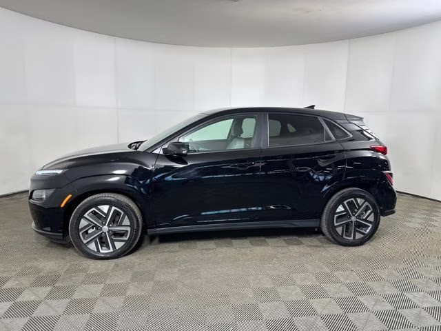 2023 Abyss Black Pearl Hyundai Kona Electric SE FWD SUV