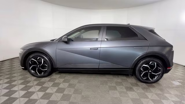 2023 Shooting Star (Matte Gray) Hyundai IONIQ 5 SEL AWD SUV