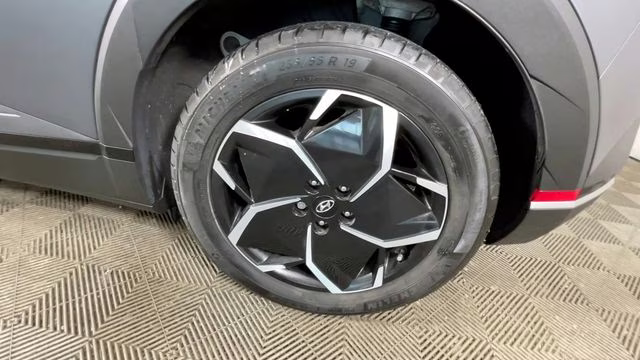 2023 Shooting Star (Matte Gray) Hyundai IONIQ 5 SEL AWD SUV