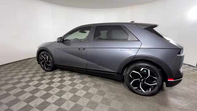 2023 Shooting Star (Matte Gray) Hyundai IONIQ 5 SEL AWD SUV
