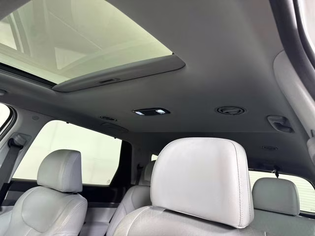 2022 Hyper White Hyundai Palisade SEL FWD SUV