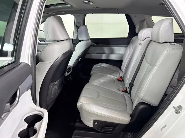 2022 Hyper White Hyundai Palisade SEL FWD SUV