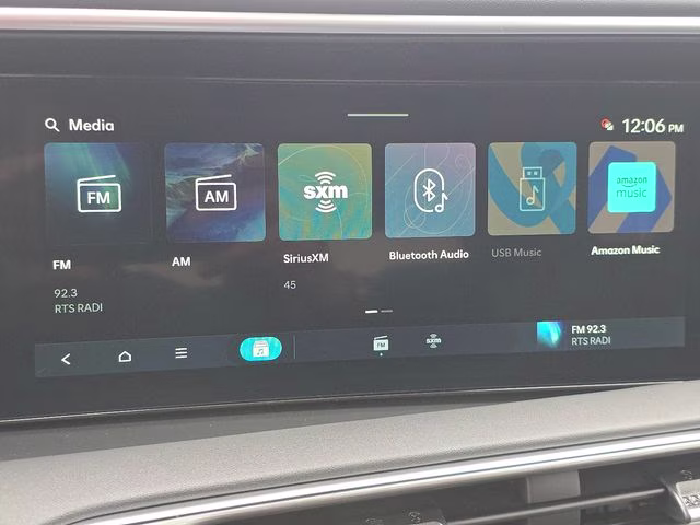 2026 Creamy White Pearl Hyundai Palisade Hybrid SEL Premium AWD SUV