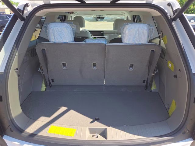 2026 Creamy White Pearl Hyundai Palisade SEL AWD SUV
