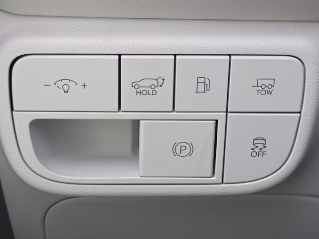 2026 Creamy White Pearl Hyundai Palisade Hybrid SEL AWD SUV