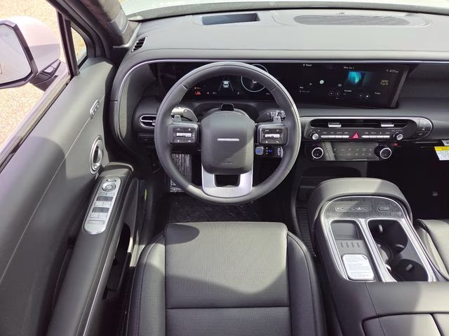 2026 Typhoon Silver Metallic Hyundai Palisade Calligraphy AWD SUV