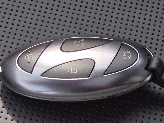 2026 Typhoon Silver Metallic Hyundai Palisade Calligraphy AWD SUV