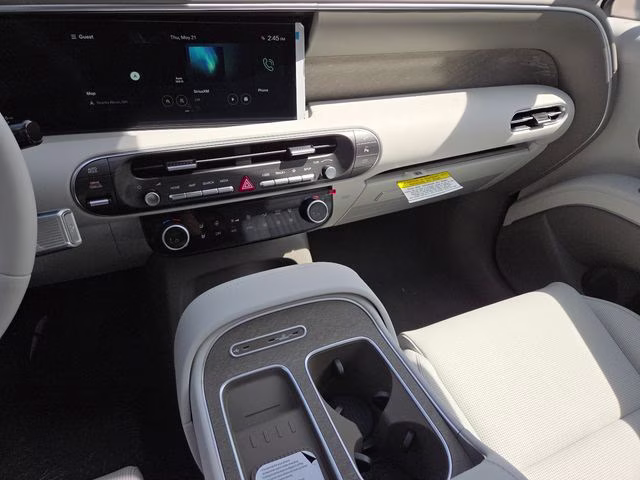 2026 Typhoon Silver Metallic Hyundai Palisade SEL Premium AWD SUV
