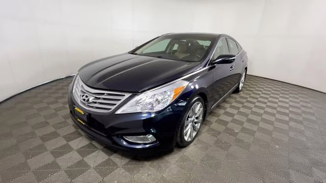 2012 Midnight Blue Pearl Hyundai Azera Base FWD Sedan