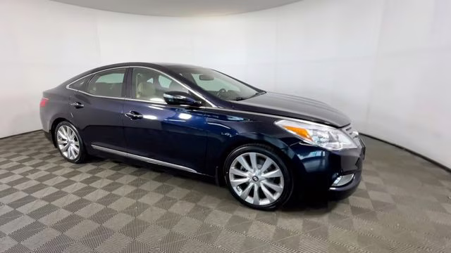 2012 Midnight Blue Pearl Hyundai Azera Base FWD Sedan