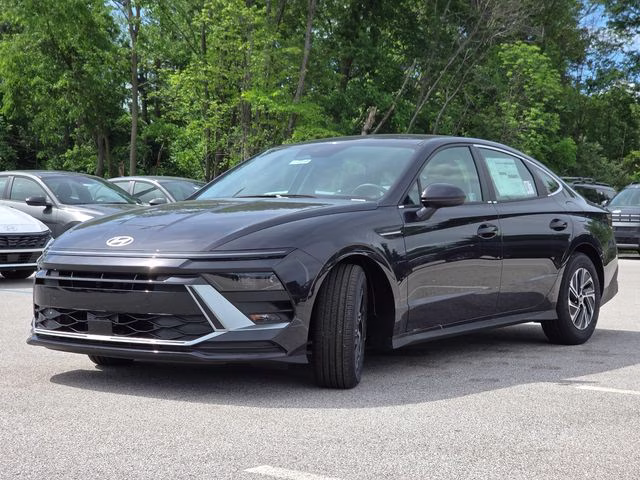 2026 Carbon Blue Hyundai Sonata Hybrid Blue FWD Sedan