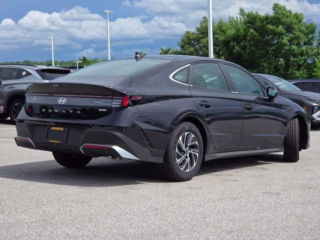 2026 Carbon Blue Hyundai Sonata Hybrid Blue FWD Sedan