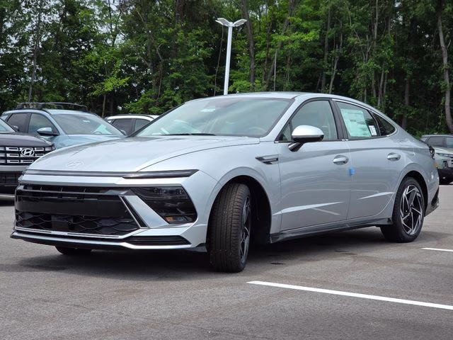 2026 Aero Silver Hyundai Sonata SEL Sport AWD Sedan