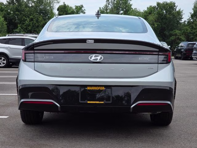 2026 Aero Silver Hyundai Sonata SEL Sport AWD Sedan