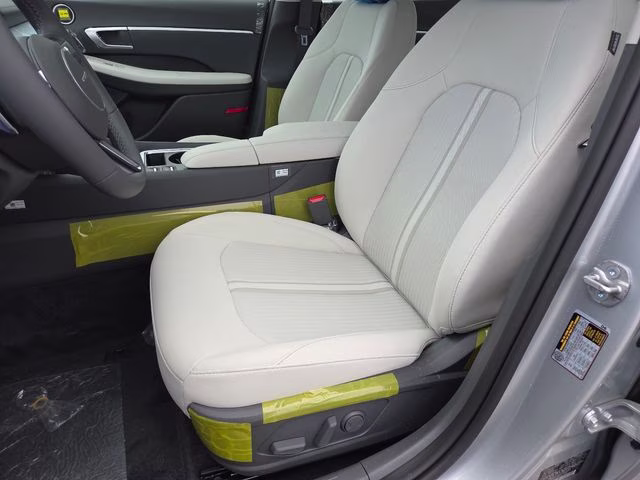 2026 Aero Silver Hyundai Sonata SEL Sport AWD Sedan