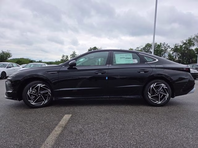 2026 Abyss Black Hyundai Sonata SEL Sport FWD Sedan