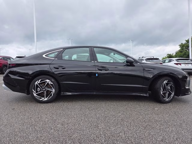 2026 Abyss Black Hyundai Sonata SEL Sport FWD Sedan