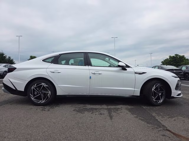2026 Serenity White Hyundai Sonata SEL Sport FWD Sedan