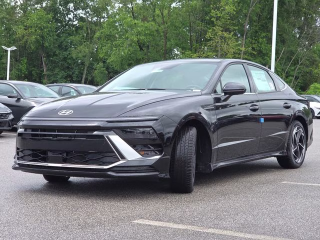 2026 Abyss Black Hyundai Sonata SEL Sport FWD Sedan
