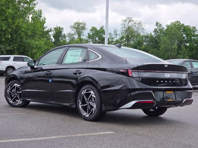 2026 Abyss Black Hyundai Sonata SEL Sport FWD Sedan