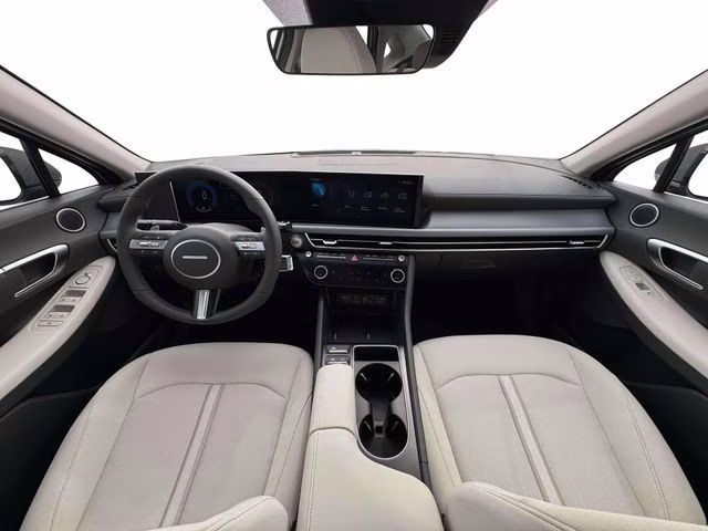 2026 Aero Silver Hyundai Sonata SEL Sport FWD Sedan