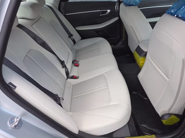 2026 Aero Silver Hyundai Sonata SEL Sport AWD Sedan