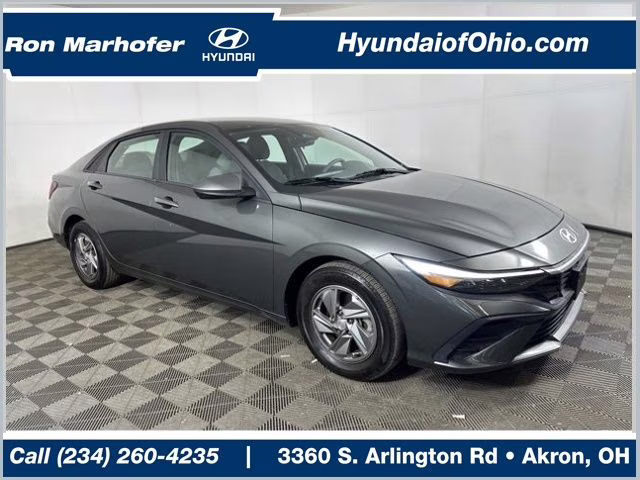 2025 Amazon Gray Hyundai Elantra SE FWD Sedan