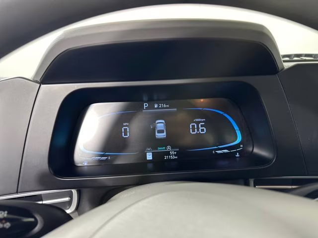2025 Amazon Gray Hyundai Elantra SE FWD Sedan
