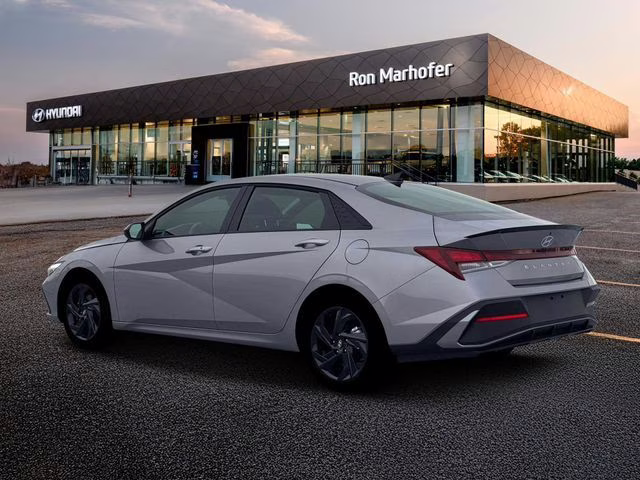 2026 Fluid Metal Hyundai Elantra SEL Sport FWD Sedan