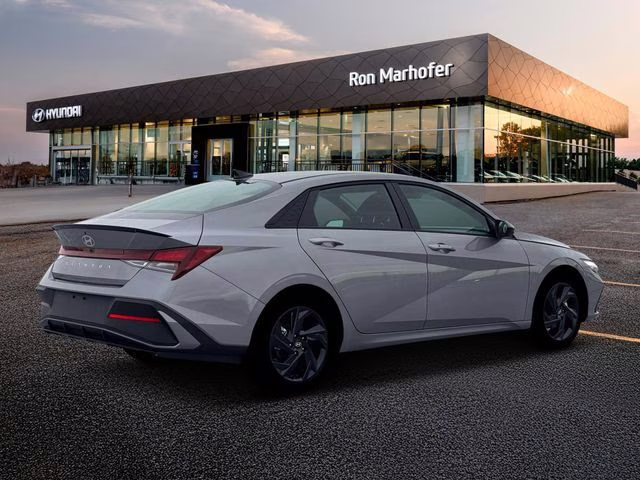 2026 Fluid Metal Hyundai Elantra SEL Sport FWD Sedan