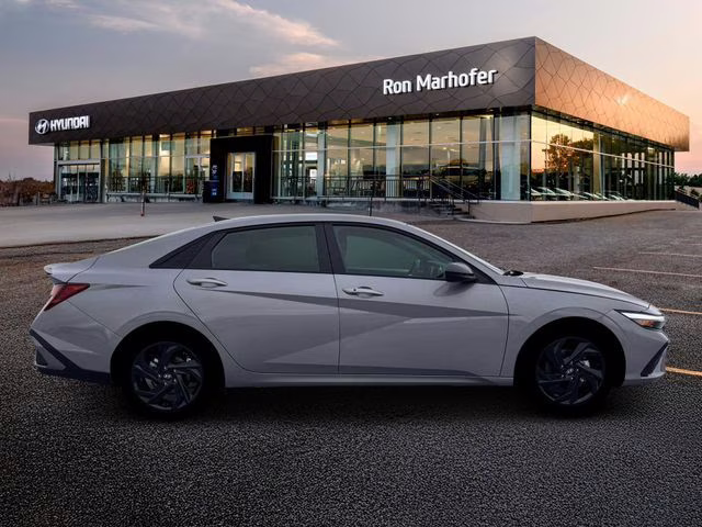 2026 Fluid Metal Hyundai Elantra SEL Sport FWD Sedan