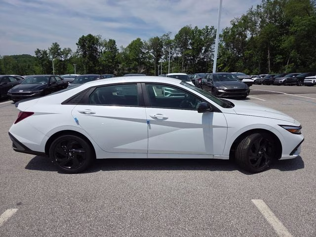 2026 Serenity White Pearl Hyundai Elantra SEL Sport FWD Sedan