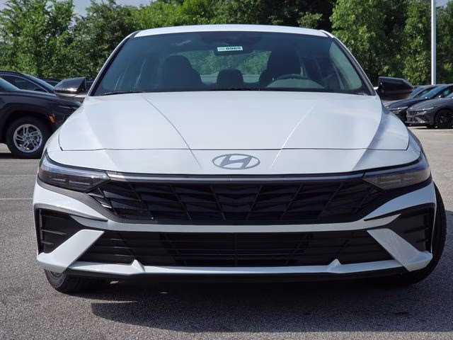 2026 Serenity White Pearl Hyundai Elantra SEL Sport FWD Sedan