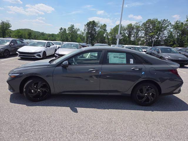 2026 Ecotronic Gray Hyundai Elantra SEL Sport FWD Sedan