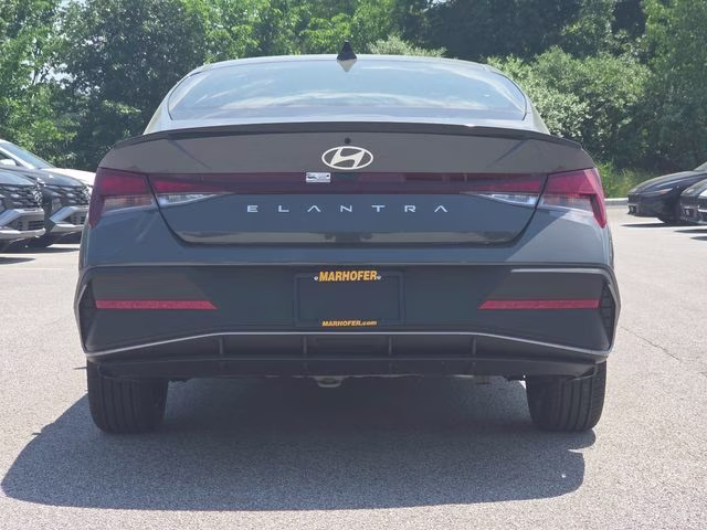 2026 Ecotronic Gray Hyundai Elantra SEL Sport FWD Sedan