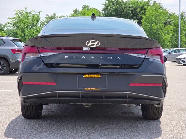2026 Abyss Black Hyundai Elantra SEL Sport FWD Sedan