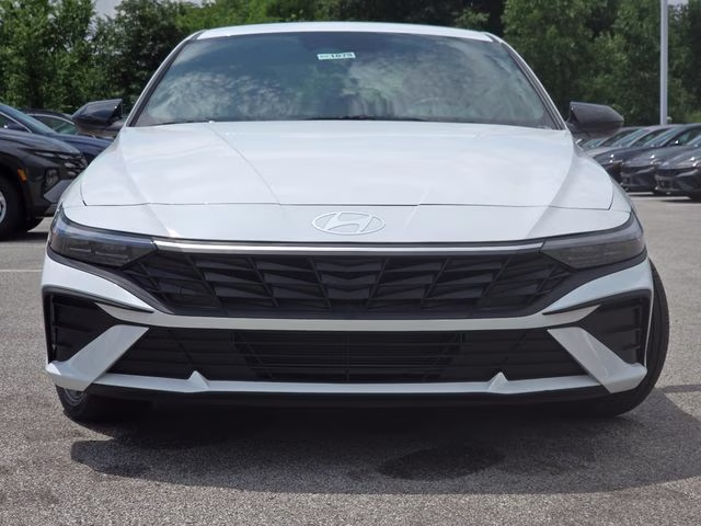2026 Serenity White Pearl Hyundai Elantra SEL Sport FWD Sedan