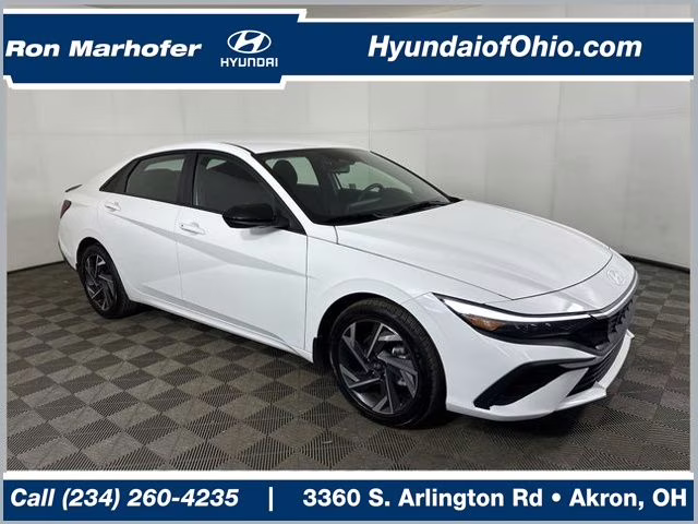 2025 Serenity White Hyundai Elantra SEL Sport FWD Sedan