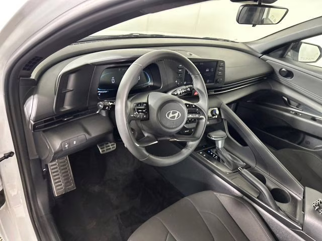 2025 Serenity White Hyundai Elantra SEL Sport FWD Sedan