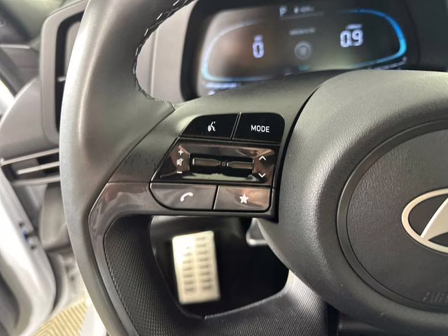 2025 Serenity White Hyundai Elantra SEL Sport FWD Sedan