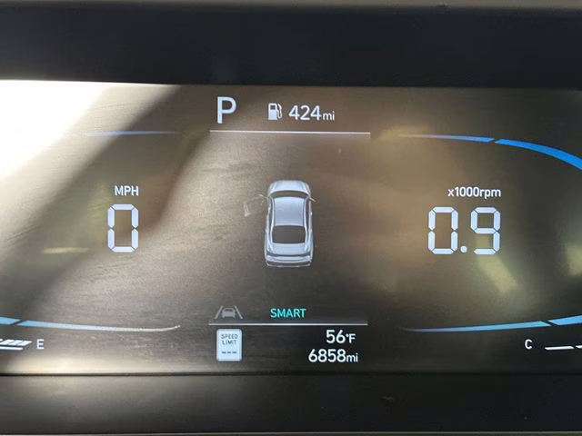 2025 Serenity White Hyundai Elantra SEL Sport FWD Sedan