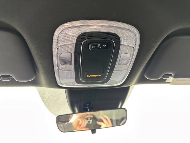 2025 Serenity White Hyundai Elantra SEL Sport FWD Sedan
