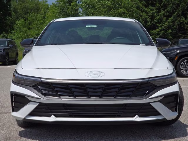 2026 Serenity White Pearl Hyundai Elantra SEL Sport FWD Sedan
