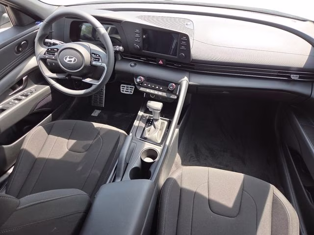 2026 Serenity White Pearl Hyundai Elantra SEL Sport FWD Sedan