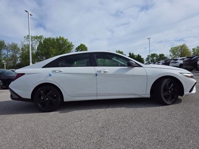 2026 Serenity White Pearl Hyundai Elantra SEL Sport FWD Sedan