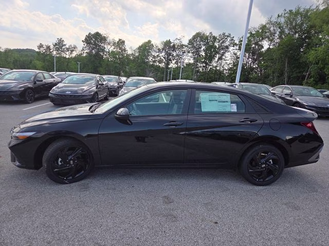 2026 Abyss Black Hyundai Elantra SEL Sport FWD Sedan
